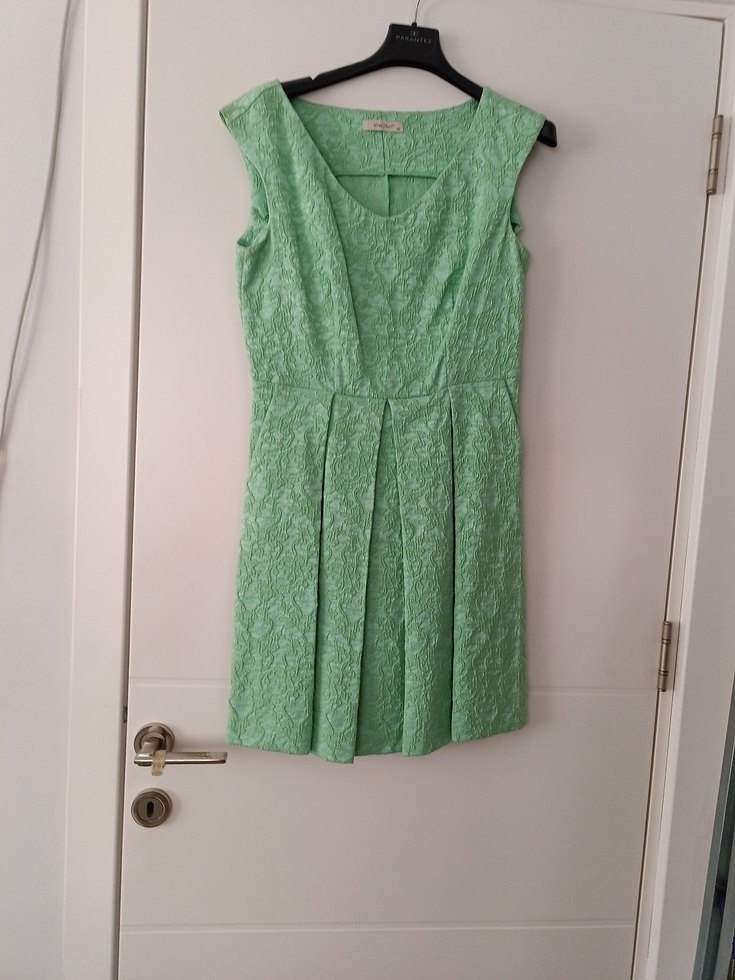 Pastel Yeşil, Pilili, Midi Vintage Kadın Elbise - Görsel 3