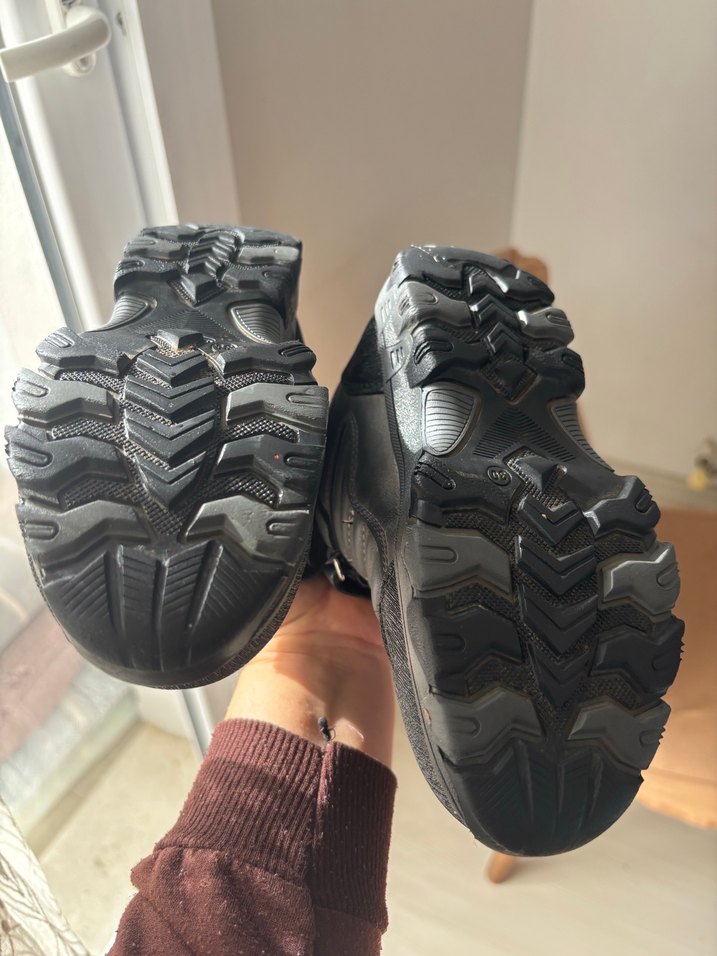 Siyah Gri Erkek Çocuk Spor Bot - Görsel 3