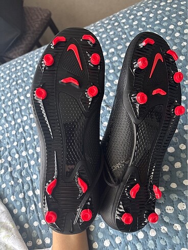 41 Beden Nike krampon