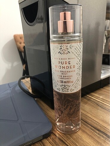 Bath and body works pure wonder