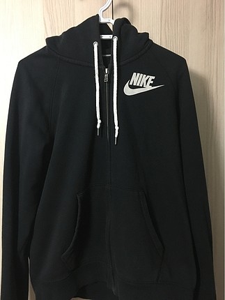 Nike kapşonlu sweatshirt