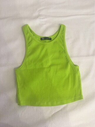 zara crop top