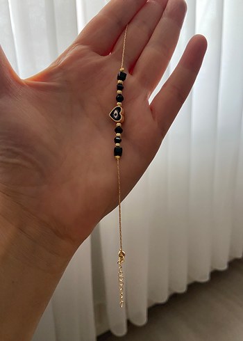 Altın Renkli Boncuklu Minimalist Bileklik