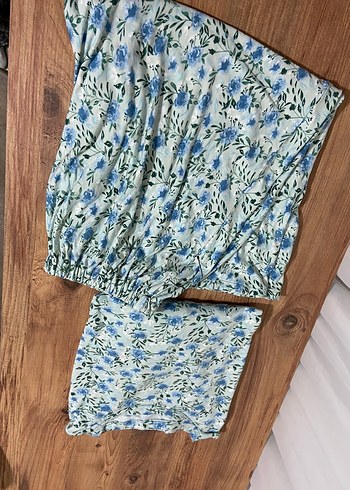 Mavi Çiçek Desenli Rahat Kadın Pijama Takımı - Görsel 2