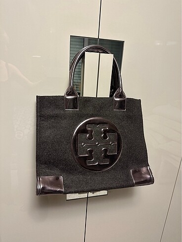Tory Burch Keçe Kol Çantası