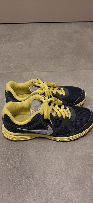 nike spor 41
