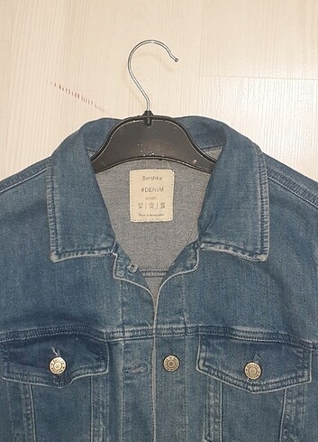 m Beden mavi Renk Bershka Kot Ceket
