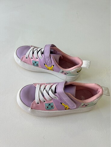 28 Beden Pokemon pikachu sneaker spor ayakkabı H&M