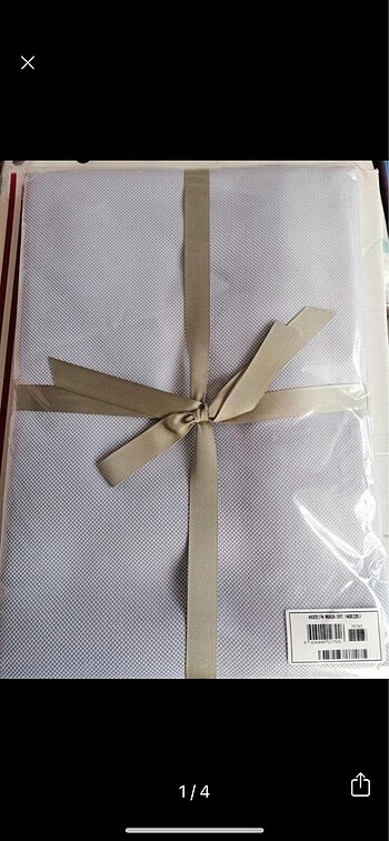 Taç Linens masa örtüsü