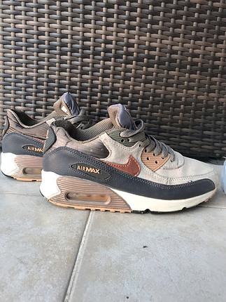 37 Beden Nike Spor Ayakkabı 