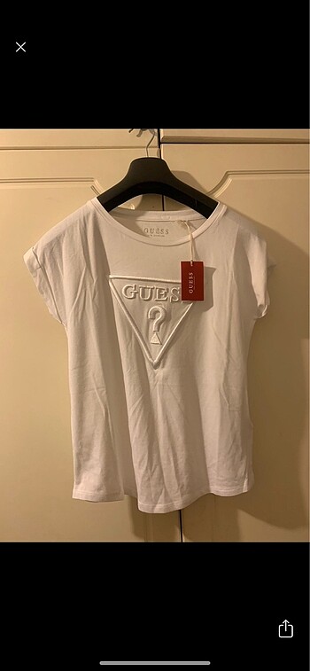 Guess tişört