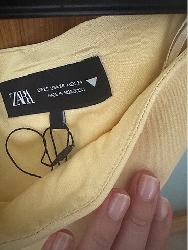 Zara Zara sarı elbise