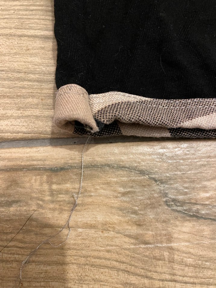 Burberry Siyah Baskılı Kısa Kollu Tişört - Görsel 5