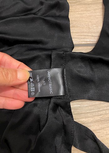 Siyah Kayık Yaka Askısız Body - Görsel 4