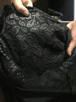 H&M Studio siyah parlak küpür