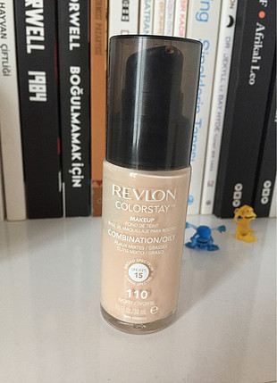 Revlon Colorstay Fondöten