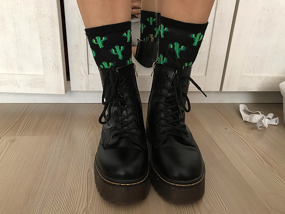 38 Beden Dr Martens