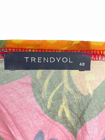 40 Beden çeşitli Renk Trendyol & Milla Kısa Elbise %70 İndirimli.