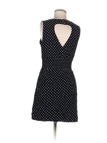 40 Beden Vintage Love Kısa Elbise %70 İndirimli.