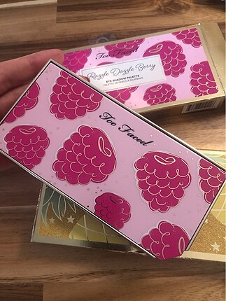 Too faced eyeshadow palette