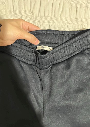 xs Beden Kadın Siyah Elastik Bel Midi Kumaş Pantolon