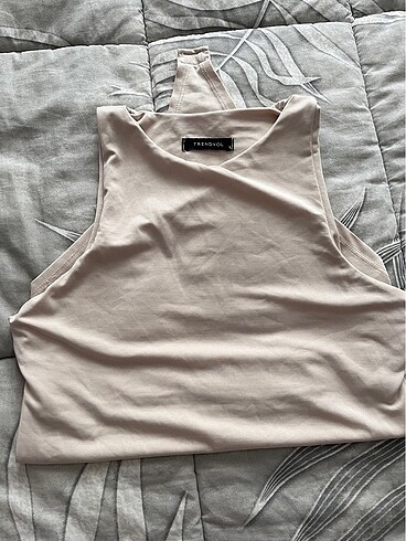 Çıtçıtlı vücuda oturan body