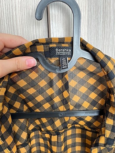 s Beden Bershka gömlek