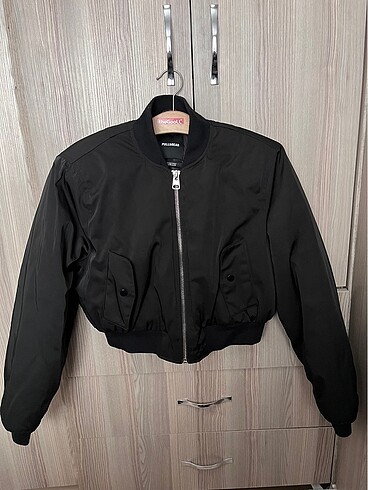Crop siyah mont