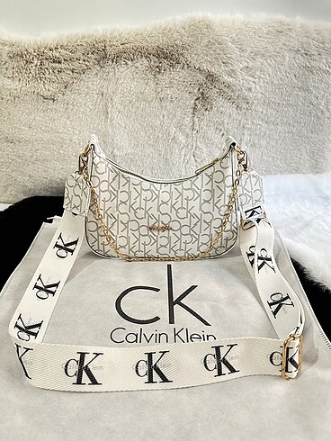 Calvin Klein Çanta