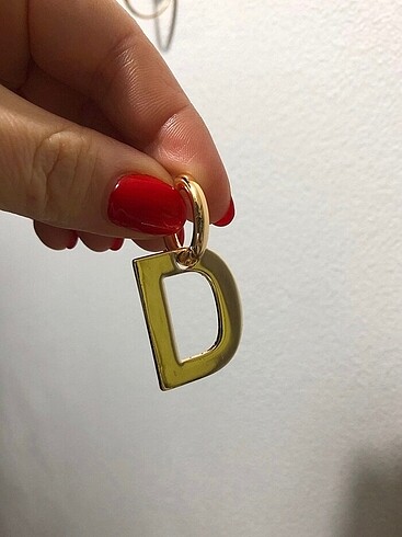 Accessorize D harf kupe