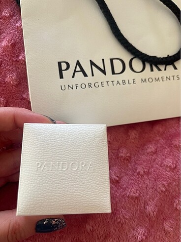 Pandora Pandora kutu ve poşet