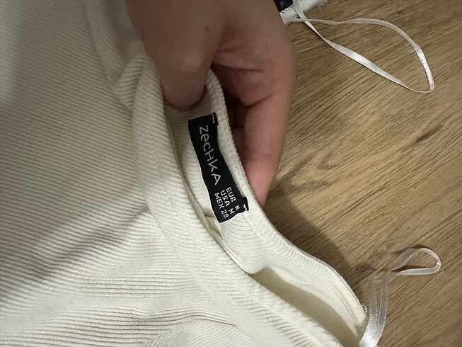 Diğer Tek omuz crop üst