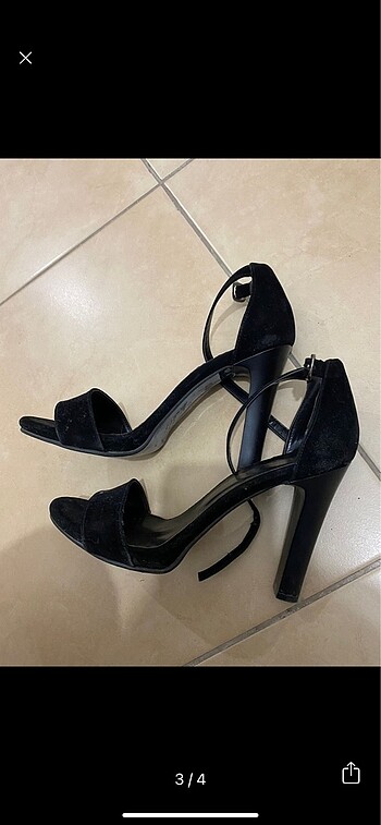 siyah topuklu sandalet