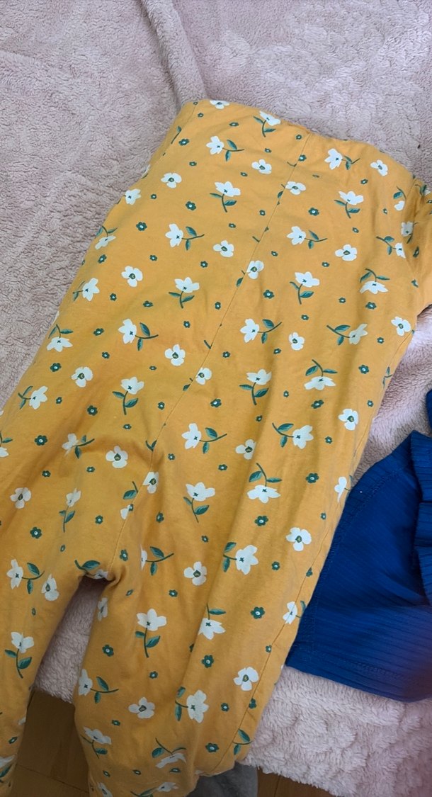 Kız Çocuk Sarı Çiçekli Fermuarlı Pijama - Görsel 3