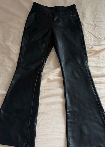 Kadın Siyah Deri Gotik Midi Pantolon - Görsel 2