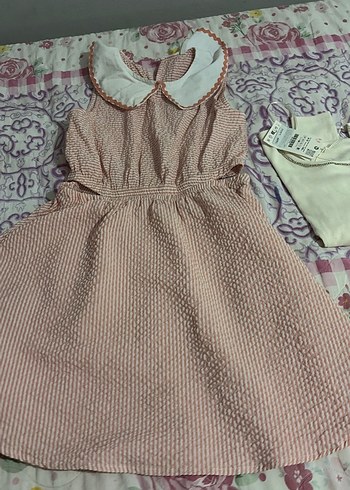 Kız Çocuk Bej Kolsuz Fırfırlı Elbise - Görsel 2