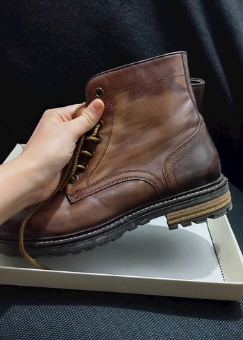 Kahverengi Deri Bağcıklı Derimod Orjinal Erkek Bot Çizme - Görsel 2