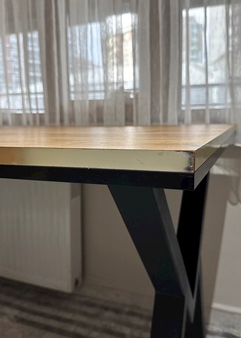 Ahşap masa - Görsel 4