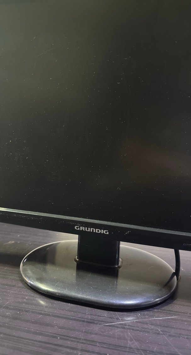 Siyah Grundig Monitör - Görsel 2