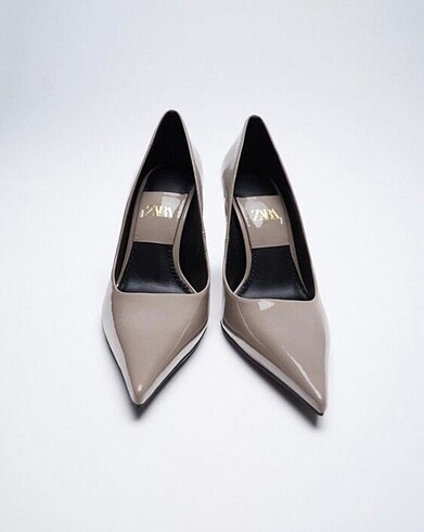 38 Beden camel Renk ARIYORUM Zara stiletto rugan airfit ince topuklu ayakkabı vizon