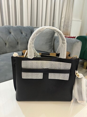  Beden siyah Renk MICHAEL KORS ÇANTA ORJINAL