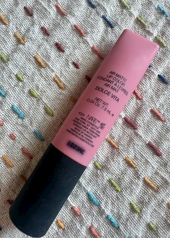 Beden NARS Dolce Vita Ruj