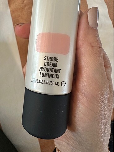  Beden Mac strobr cream
