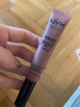 Nyx Powder Puff Lippie Ruj