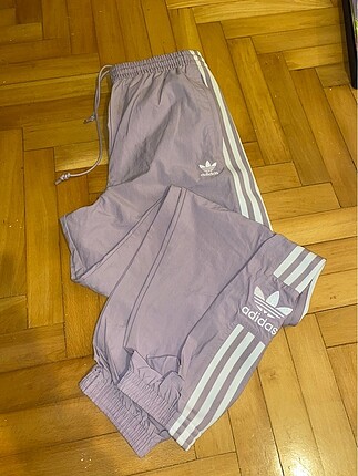 Adidas lila eşofman altı
