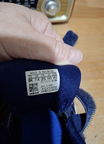 Orijinal Adidas spor ayakkabı 25 no - Görsel 2