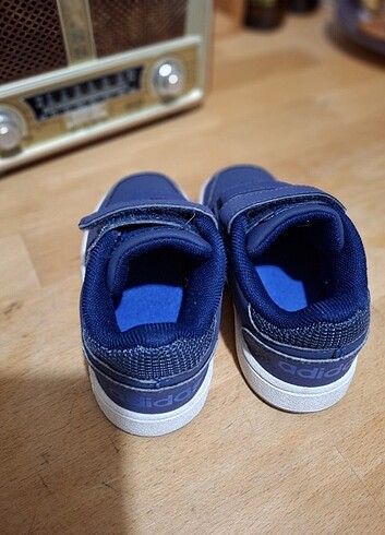 Orijinal Adidas spor ayakkabı 25 no - Görsel 3