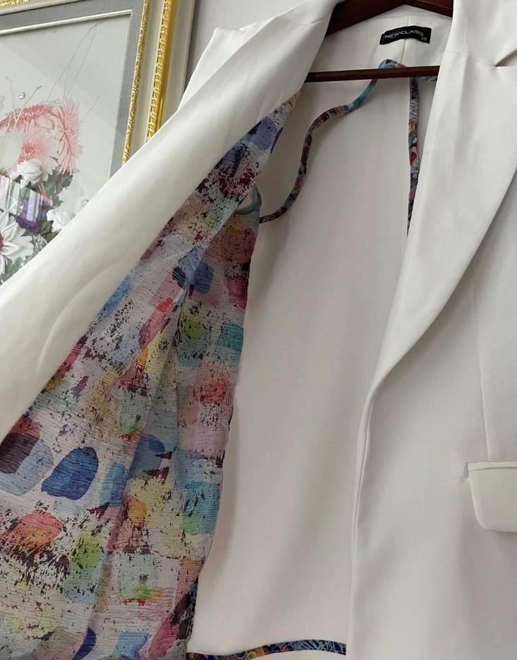 Düğmeli Beyaz Kadın Blazer Ceket - Görsel 3