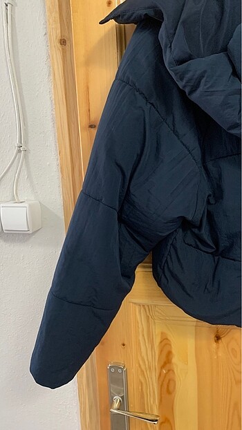 Pull and bear şişme mont - Görsel 7