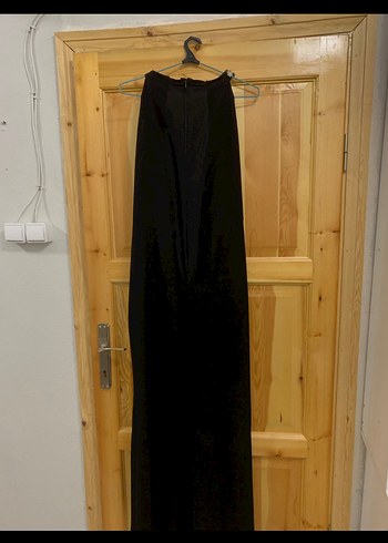 Çiçek zincir  Detaylı Siyah Uzun Abiye Elbise Gusto - Görsel 4